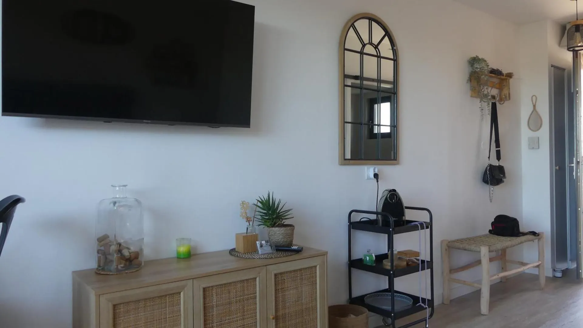 아파트호텔 Studio Nuitee En Provence 2 Éguilles