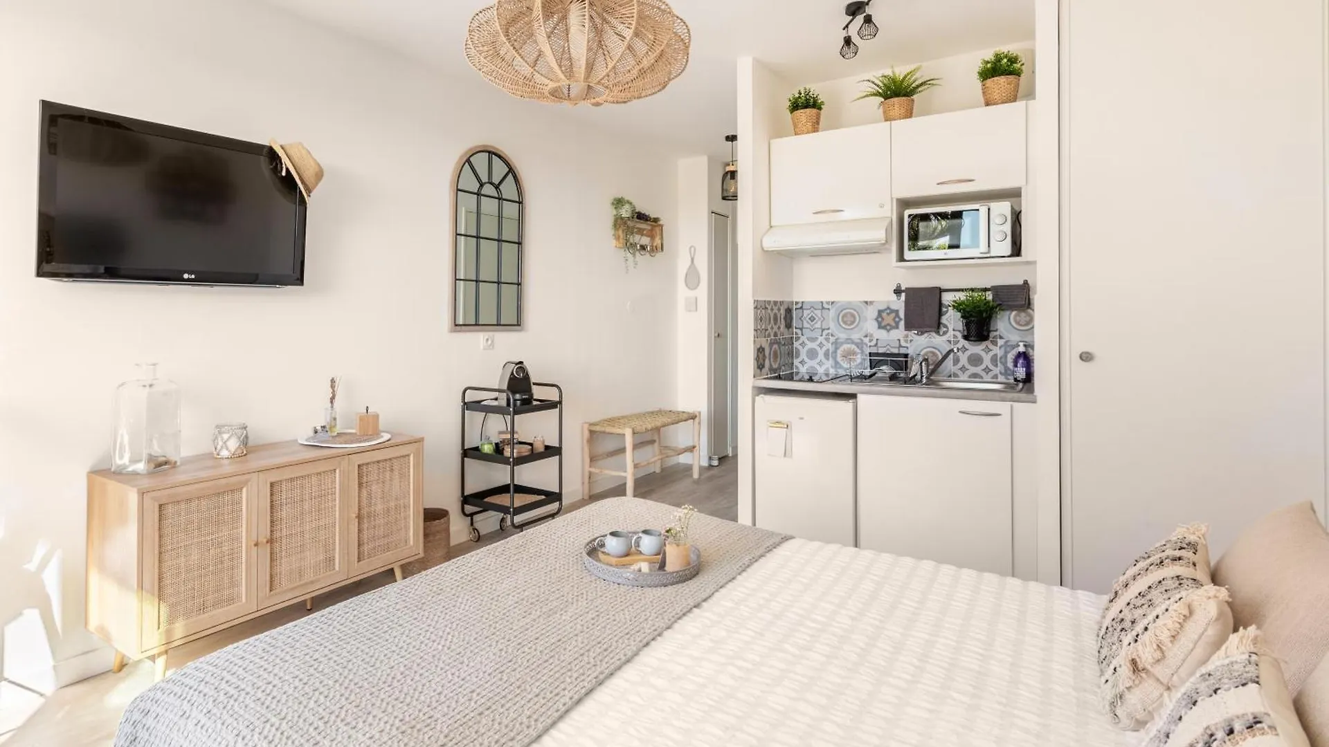 Studio Nuitee En Provence 2 Aparthotel Aix-en-Provence  Eguilles